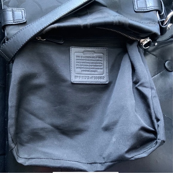 Coach Signature Leather Sateen Black F1173-F18862 Shoulder Handbag - Picture 9 of 11